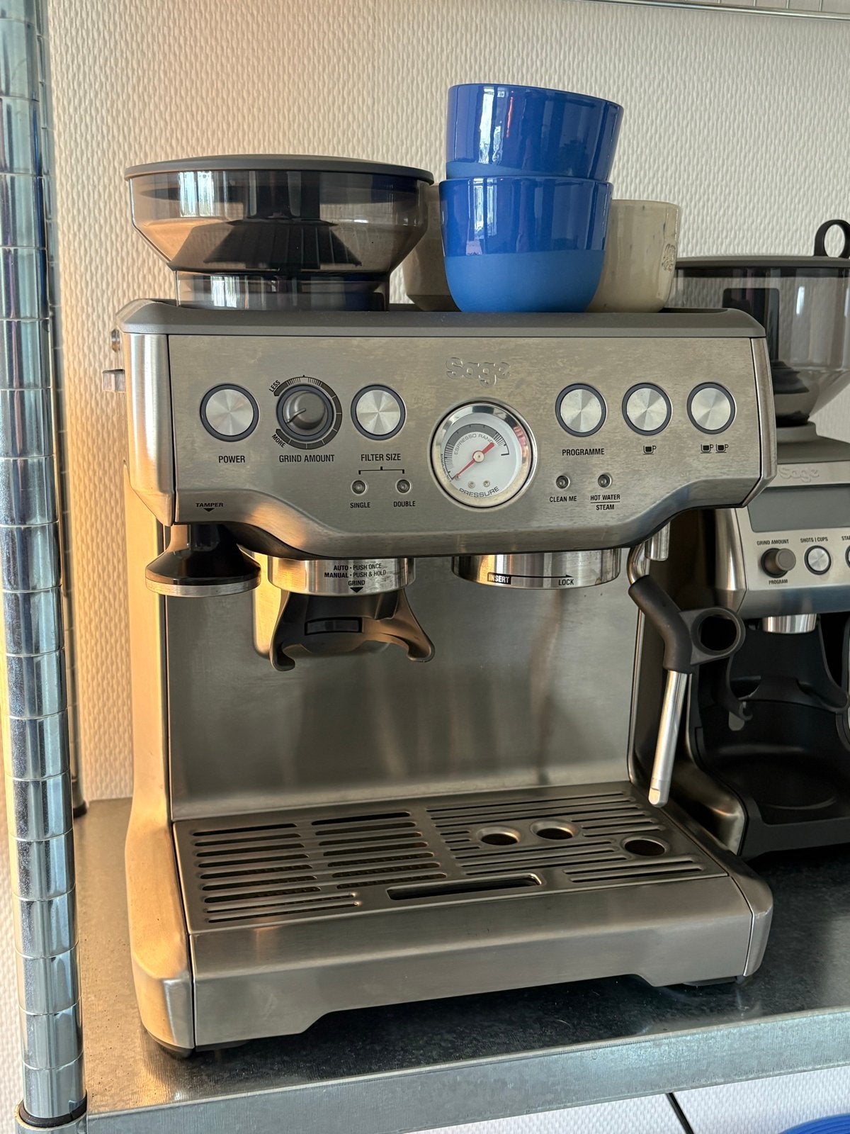 Sage The Barista Express espressomachine, Witgoed en Apparatuur, Koffiezetapparaten, Gebruikt, Espresso apparaat, Koffiebonen