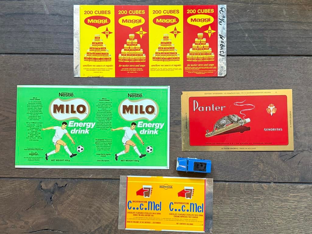 Vintage metalen reclameplaatjes / oude blik etiketten, Verzamelen, Ophalen of Verzenden, Zo goed als nieuw, Verpakking