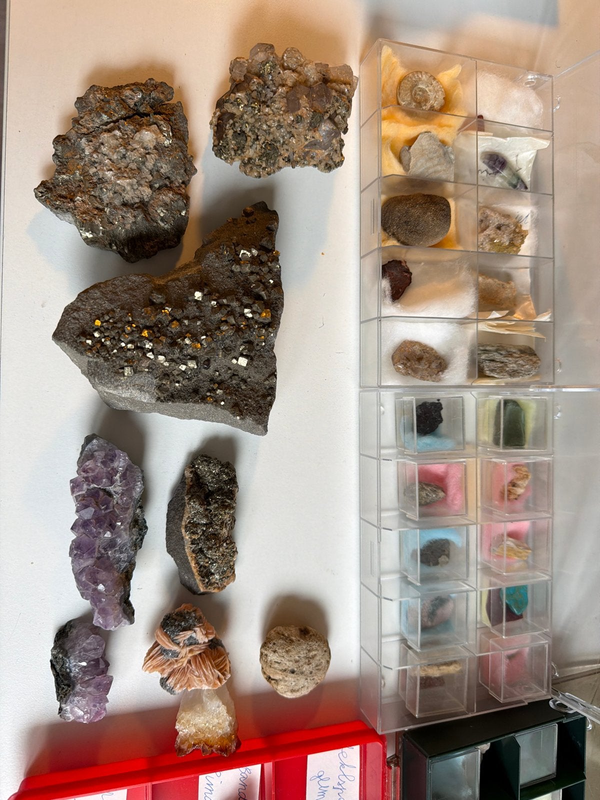 Grote collectie mineralen, en paar fossielen, Verzamelen, Ophalen of Verzenden, Mineraal