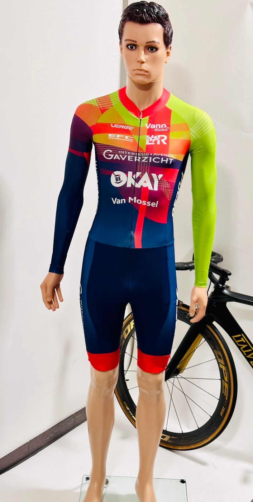 Wielrenkleding wielrenpak snelpak speedsuit maat M Verge, Ophalen of Verzenden, Zo goed als nieuw, Bovenkleding, Heren