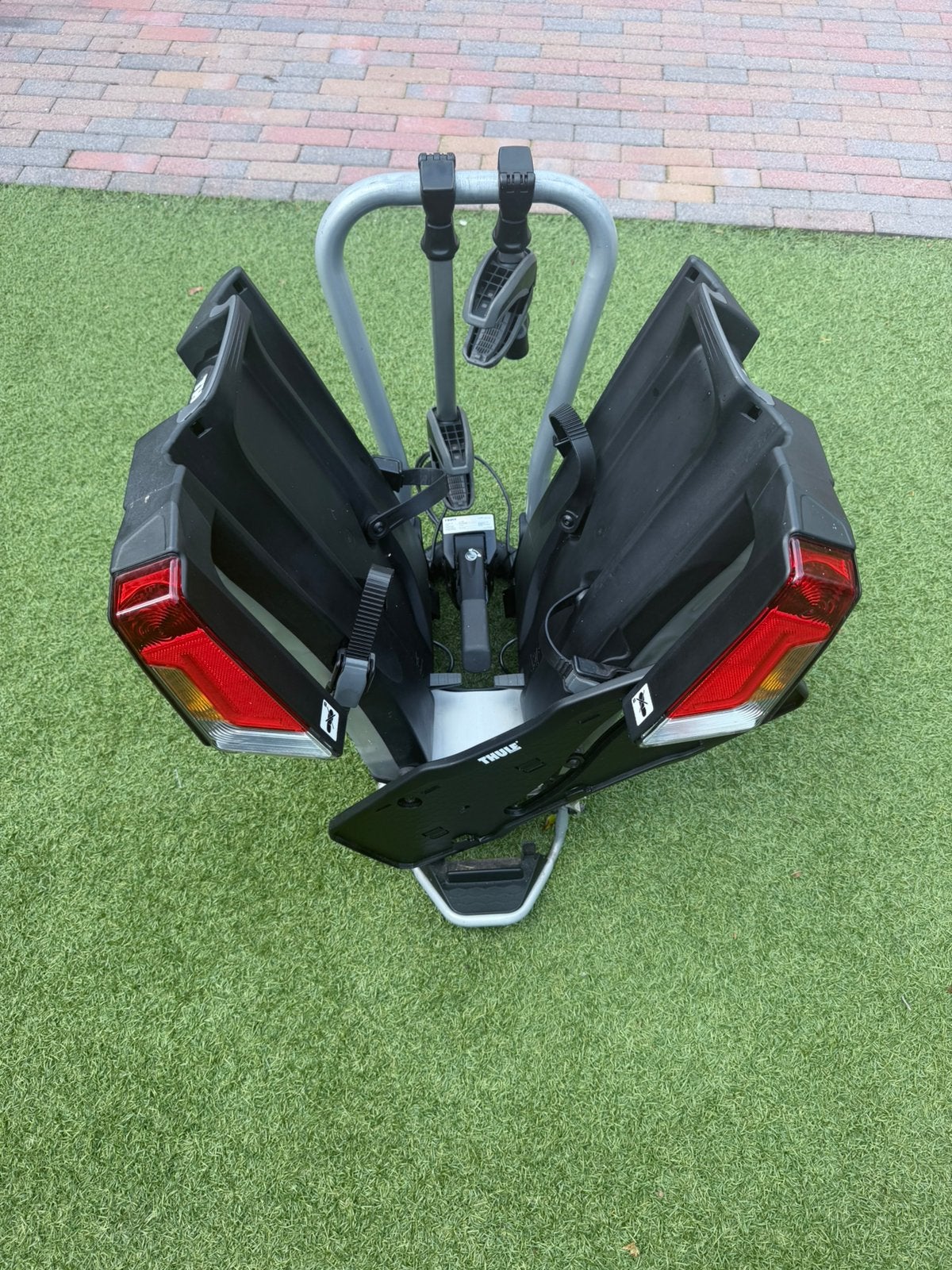 Thule EasyFold 932 fietsendrager, Ophalen, Elektrische fiets, Zo goed als nieuw, 2 fietsen