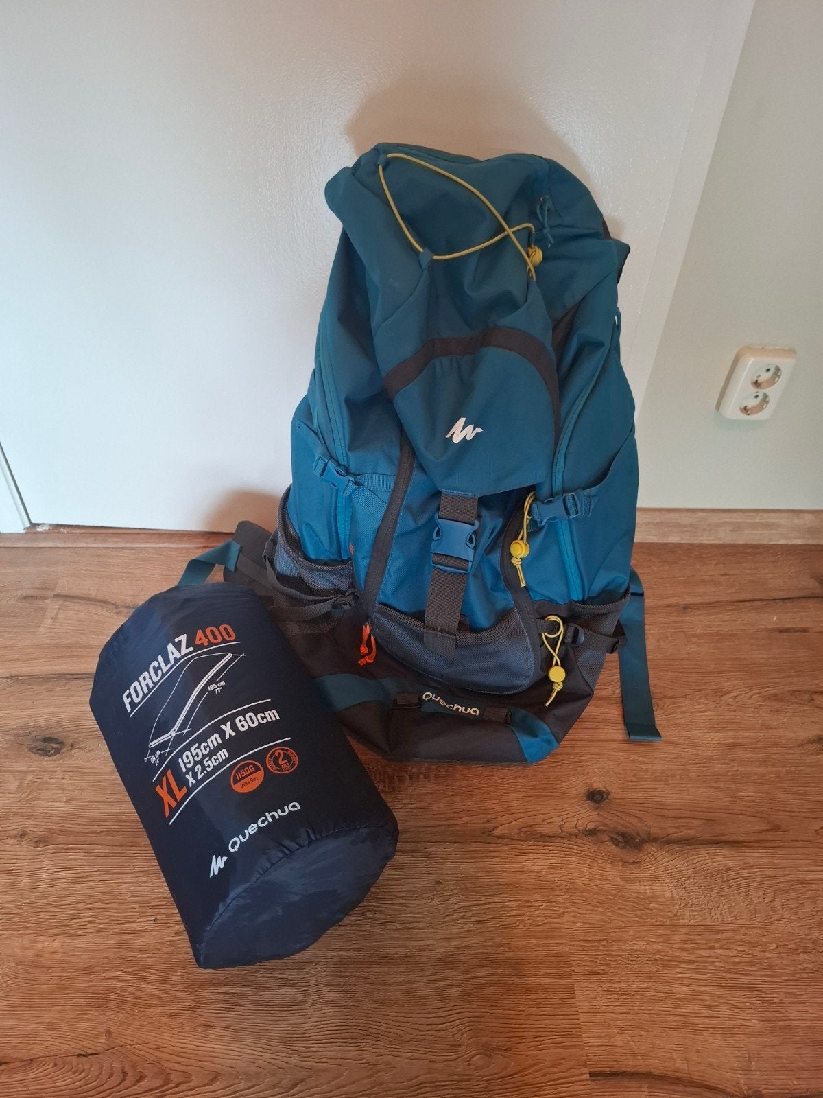 Quechua Forclaz  60, Ophalen, Zo goed als nieuw