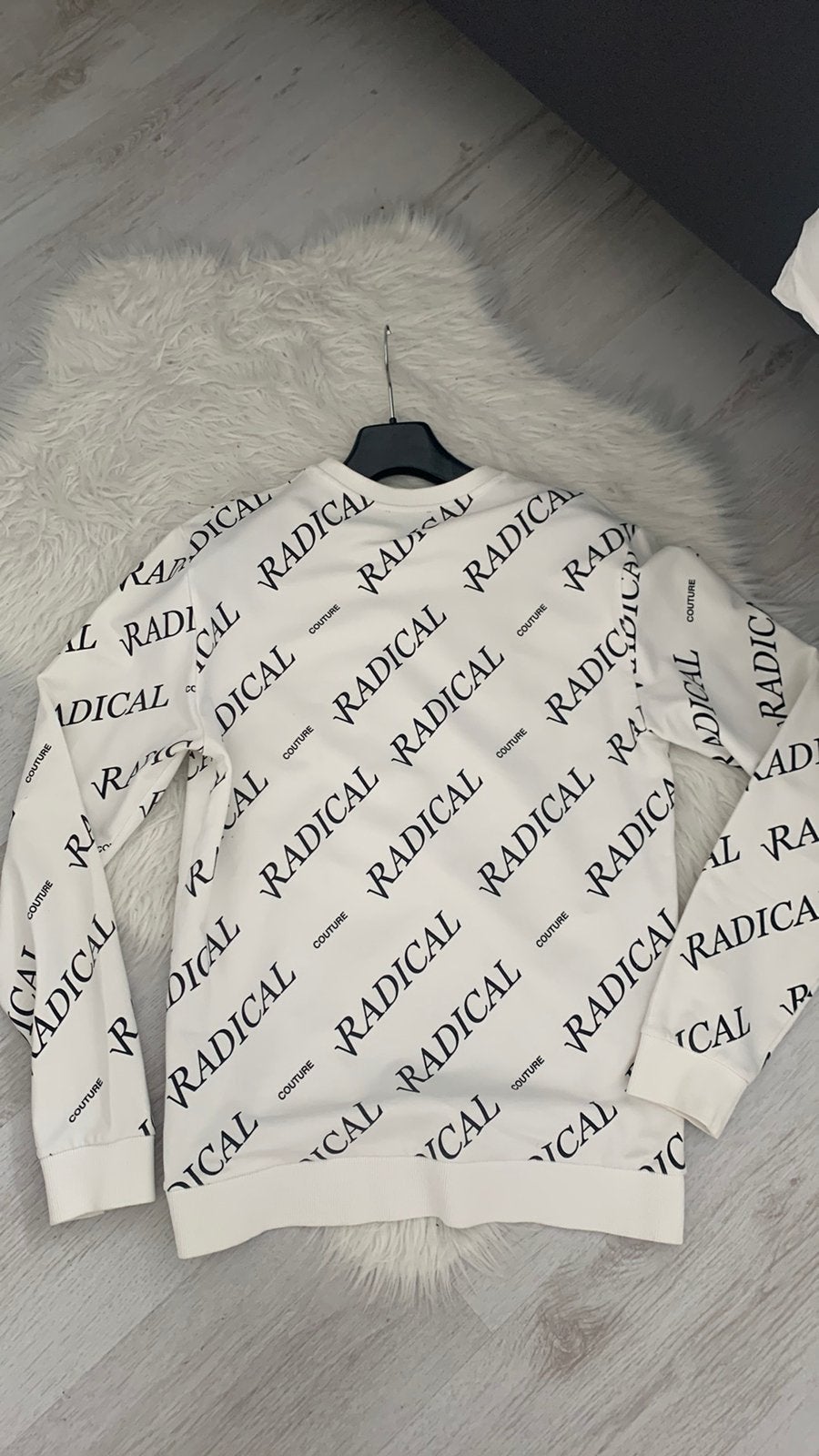 Sweater maat M merk Radical, Ophalen of Verzenden, Zo goed als nieuw, Maat 48/50 (M), Wit