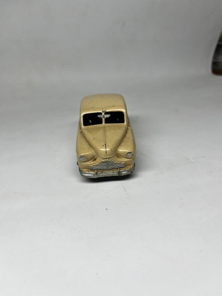 Dinky Toys nr. 153 Standard Vanguard, Ophalen of Verzenden, Gebruikt, Auto, Dinky Toys