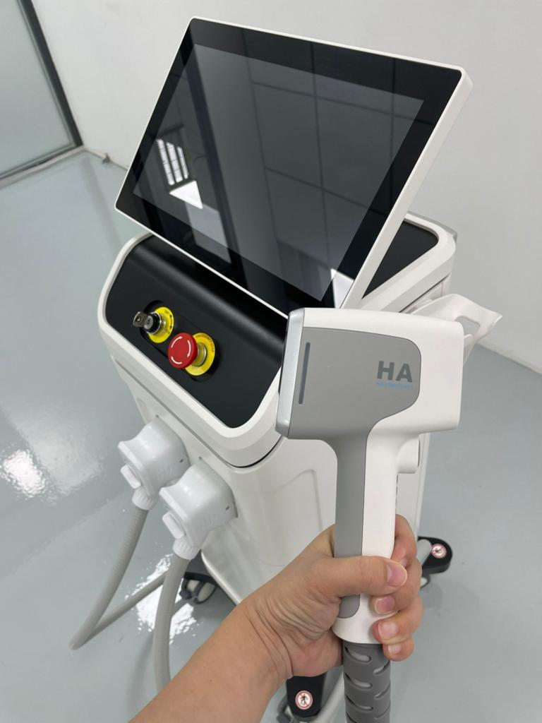 Diode laser duo pro ice 4wave - laserontharings apparaat, Witgoed en Apparatuur, Ophalen, Zo goed als nieuw, Scheren en Epileren