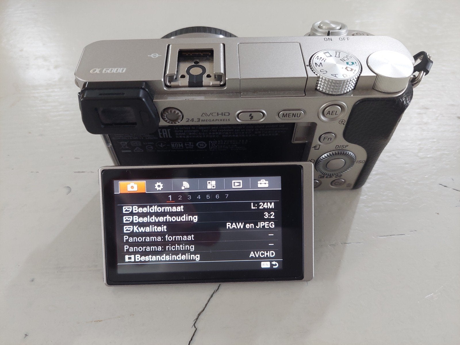 Foto 7 van Sony Alpha a6000 body