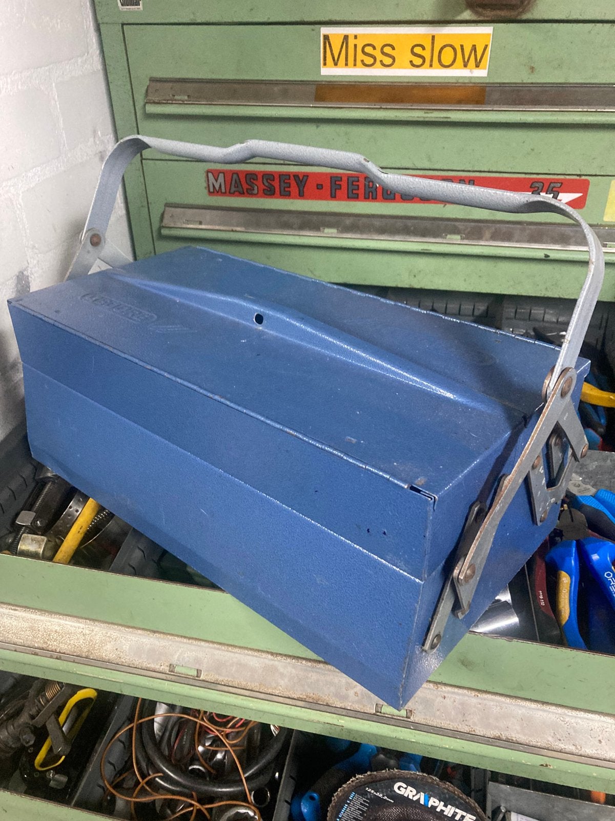 Nette kleine Gedore gereedschspkist 3 vakken, Ophalen, Zo goed als nieuw