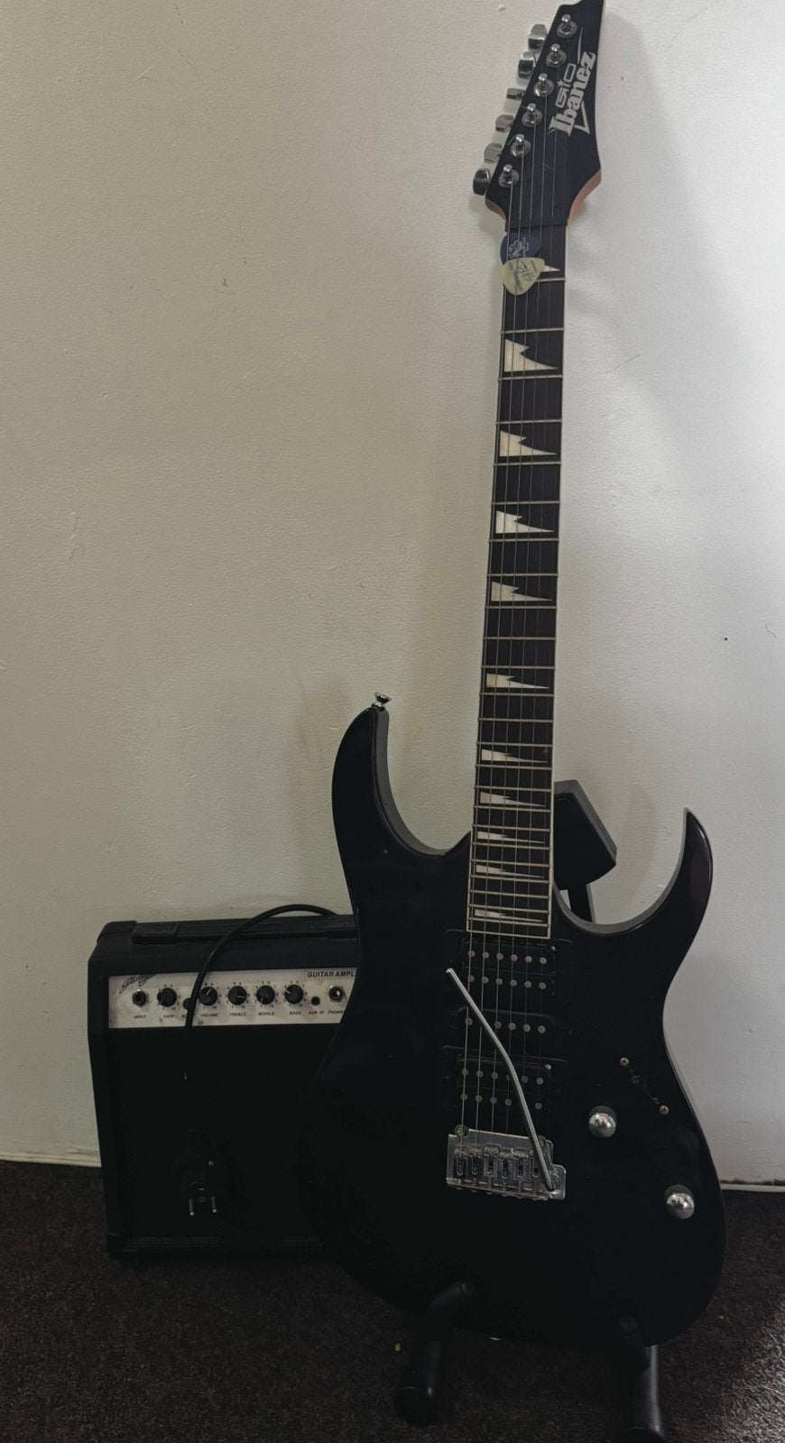Ibanez GRG170DX-BKN, Ibanez, Met versterker, Ophalen of Verzenden, Zo goed als nieuw