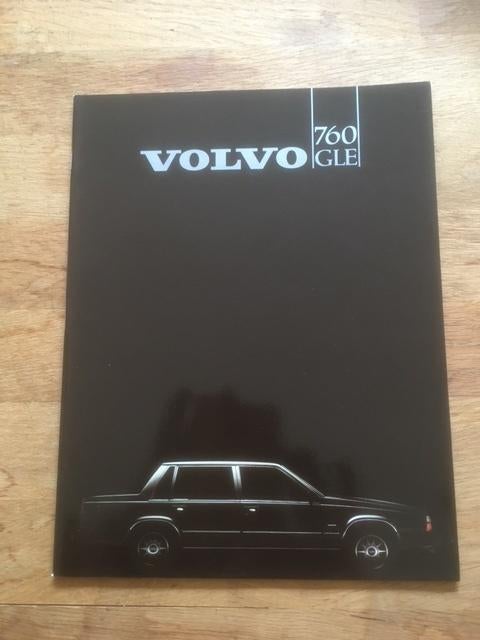 Autofolder/Brochure       Volvo   760  GLE     1982       NL, Ophalen of Verzenden, Zo goed als nieuw, Volvo