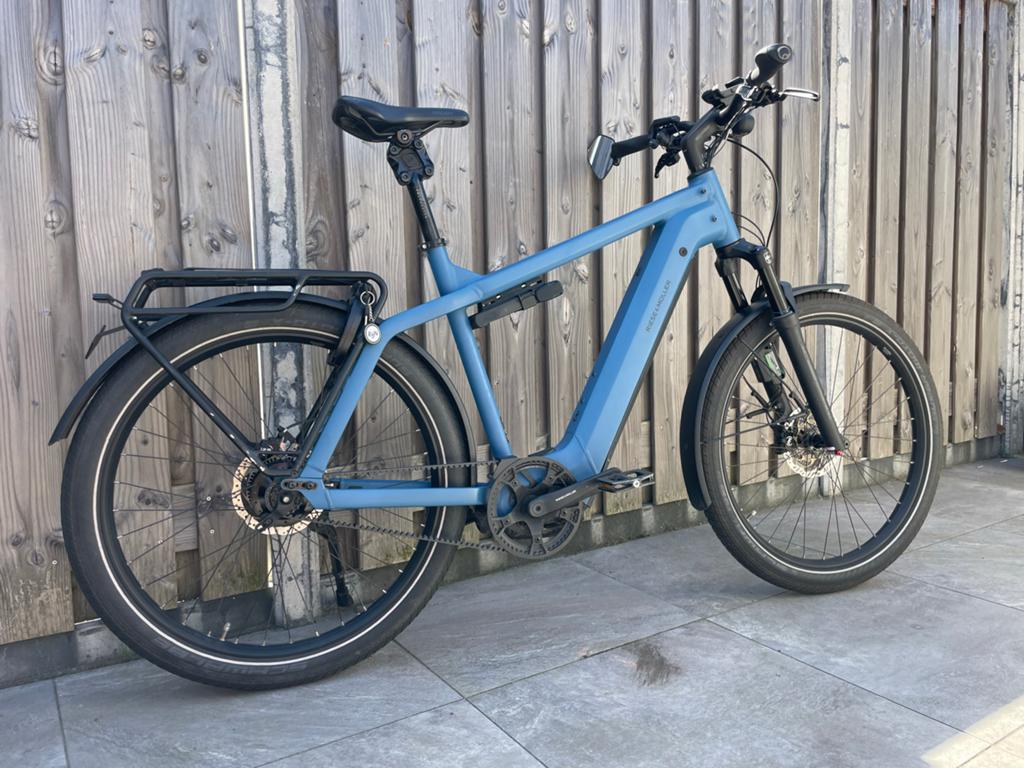 Riese & Müller Charger4 Rohloff ABS HS E-bike, Riese & Müller, Ophalen of Verzenden, Zo goed als nieuw, 50 km per accu of meer