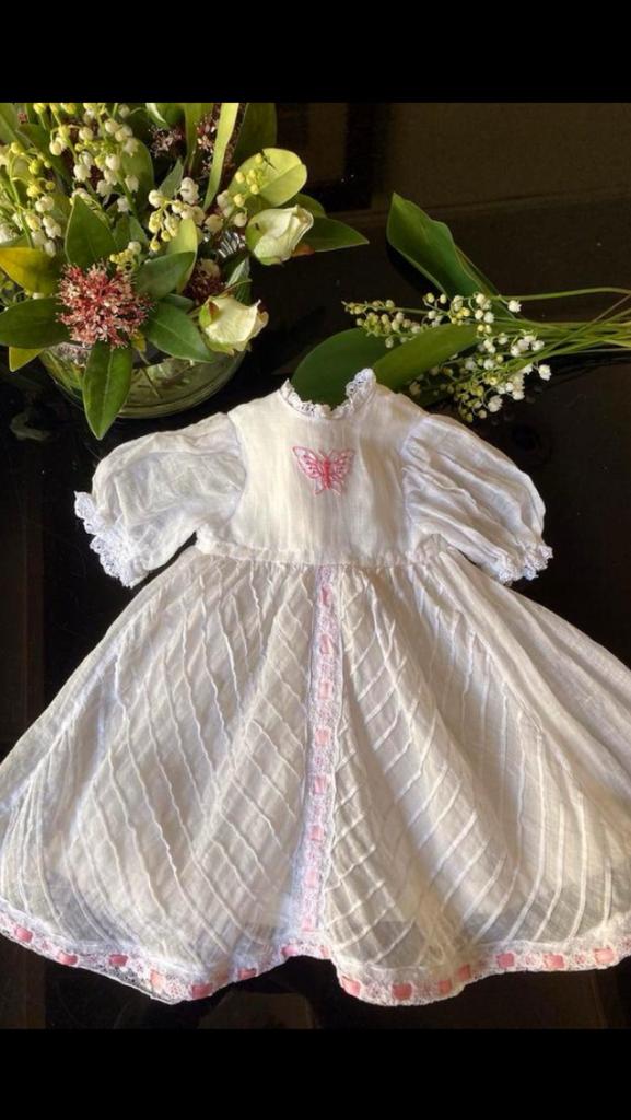 🌿 Pop, “ANTIEK/OUD BATIST POPPENJURKJE”🌿ROSE 🎀 LINT🌿, Verzenden