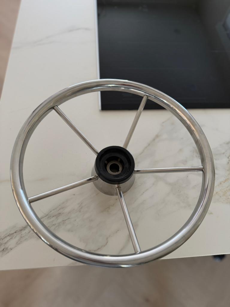 RVS Boot Stuurwiel 5-spaaks 340mm Nieuwstaat, Watersport en Boten, Bootonderdelen, Ophalen of Verzenden, Zo goed als nieuw, Motor en Techniek