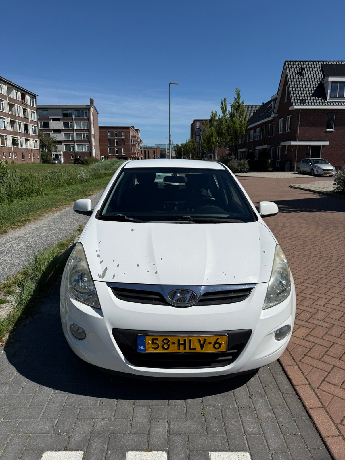 Hyundai i20 1.4 5-DRS 2009 Wit + Carplay (portable), Auto's, Hyundai, Voorwielaandrijving, 40 €/maand, Zwart, 4 cilinders