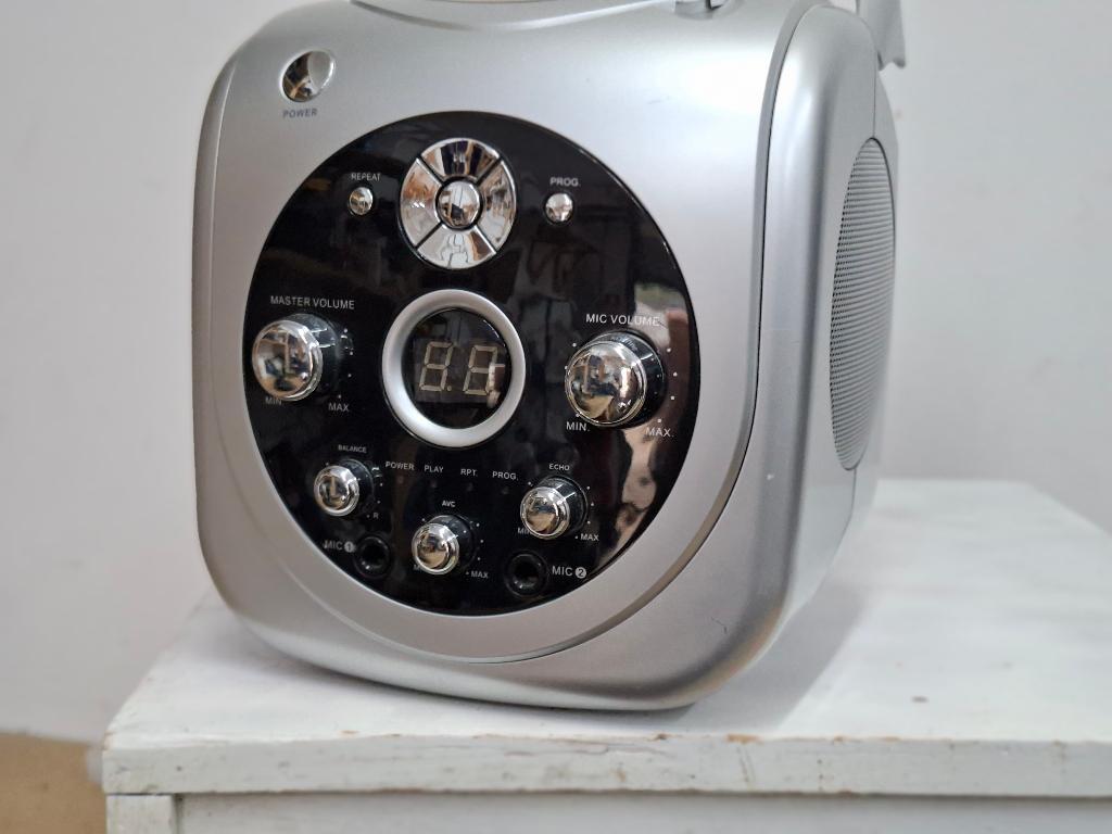 draagbare karaoke radio cd speler karaoke 2xmicrofoon ingang, Ophalen of Verzenden, Gebruikt, Complete set