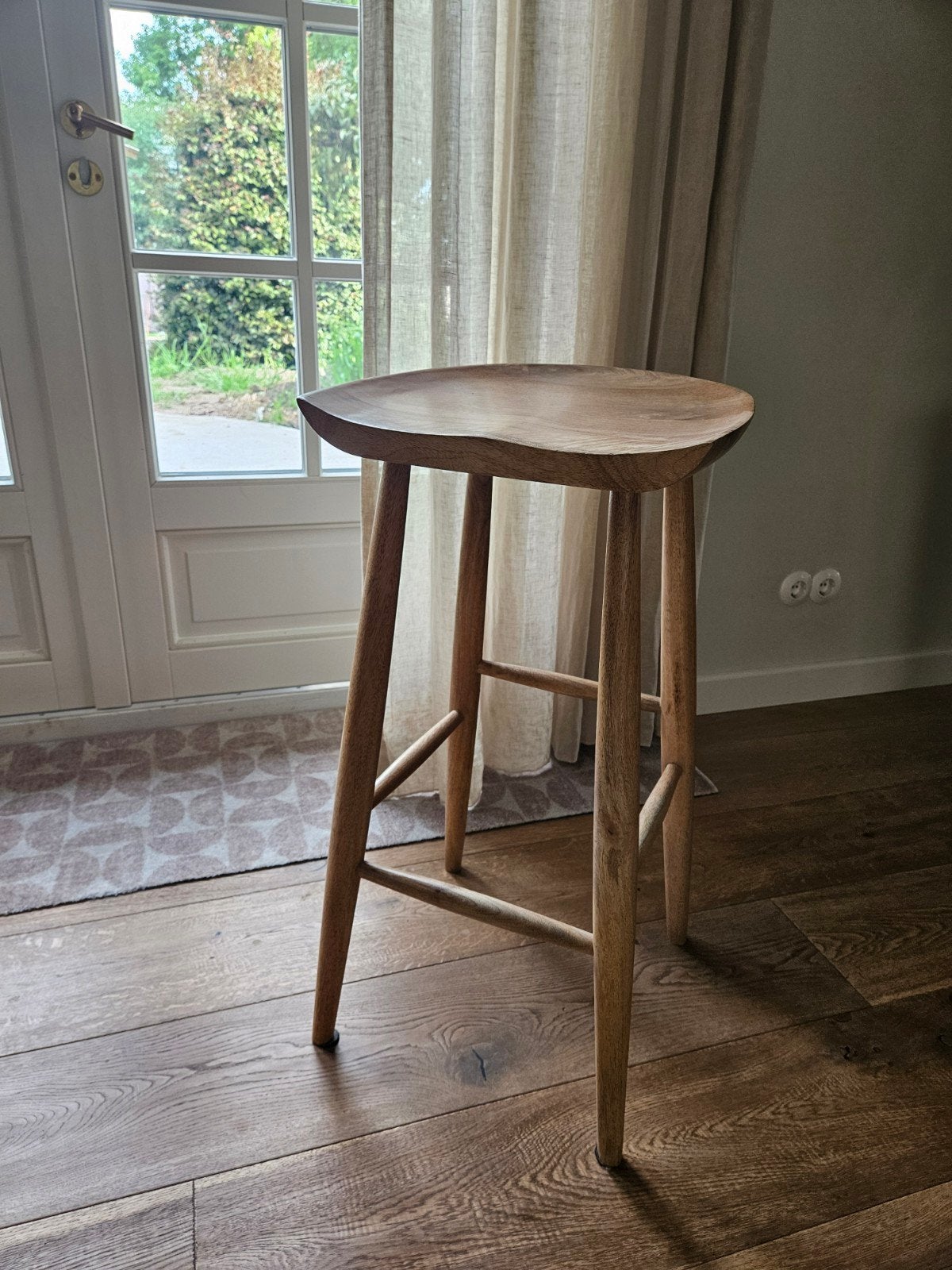 4x Barkruk Nino van Westwing – Als nieuw, Huis en Inrichting, Ophalen, Met voetsteun, 60 tot 90 cm, Zo goed als nieuw