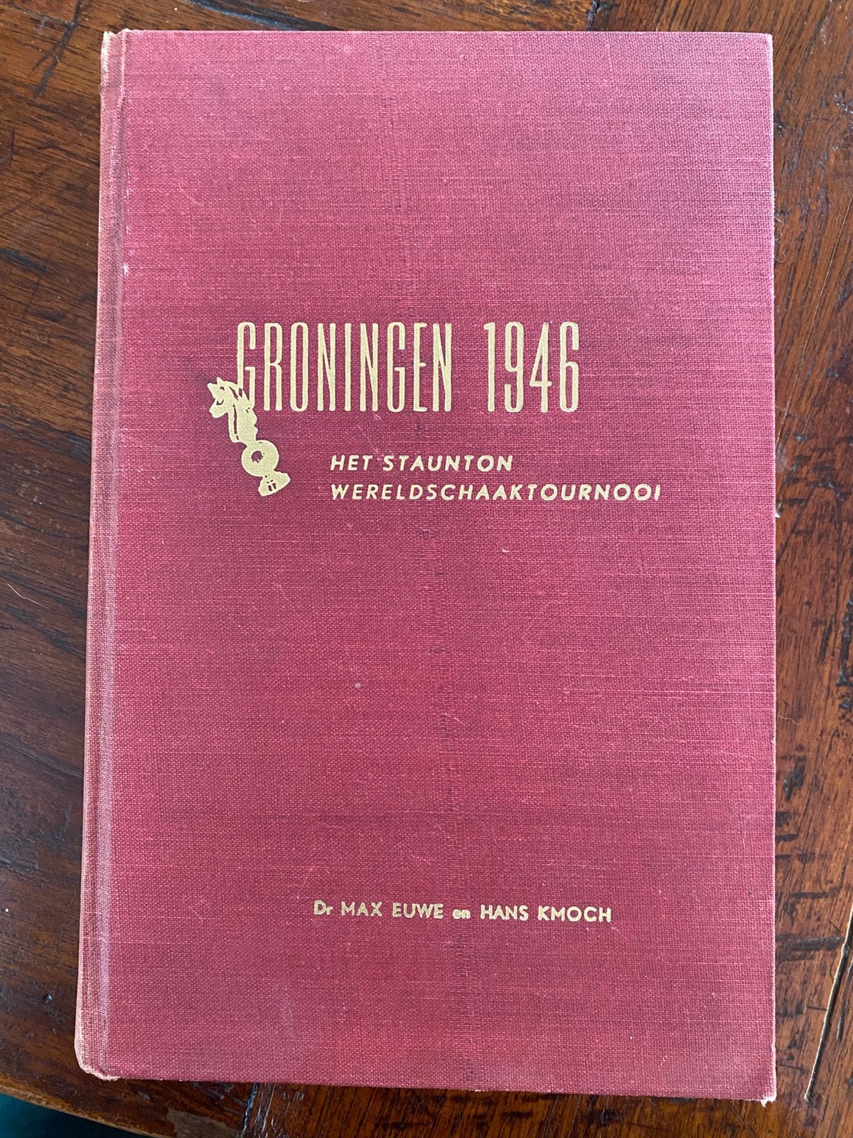 Het Staunton Wereldschaaktournooi Groningen 1946, Ophalen of Verzenden, Minder dan 500 stukjes, Gebruikt, Schaken