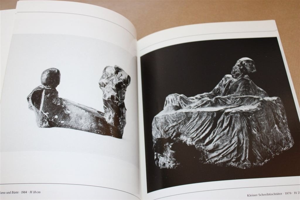 Bernd Altenstein Beelden. 1986., Boeken, Ophalen of Verzenden, Gelezen, Beeldhouwkunst