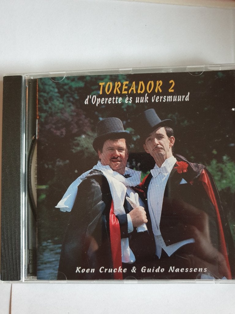 1163 koen crucke & guido naessens - toreador 2, Verzenden, Zo goed als nieuw