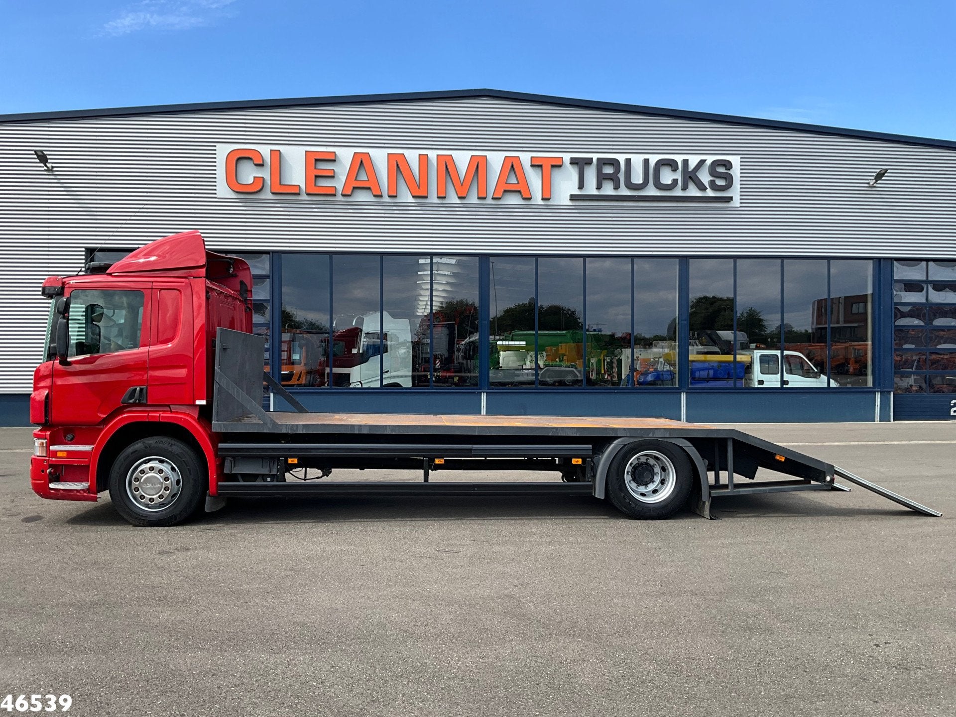 Scania P 230 Autotransporter met oprijrampen (bj 2010), Auto's, Euro 5, Achterwielaandrijving, Scania, Diesel