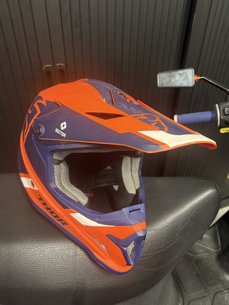 Thor Motor cross helm maat 59/60 - L, Overige merken, Offroadhelm, Dames, Kyano.hkm@icloud.com