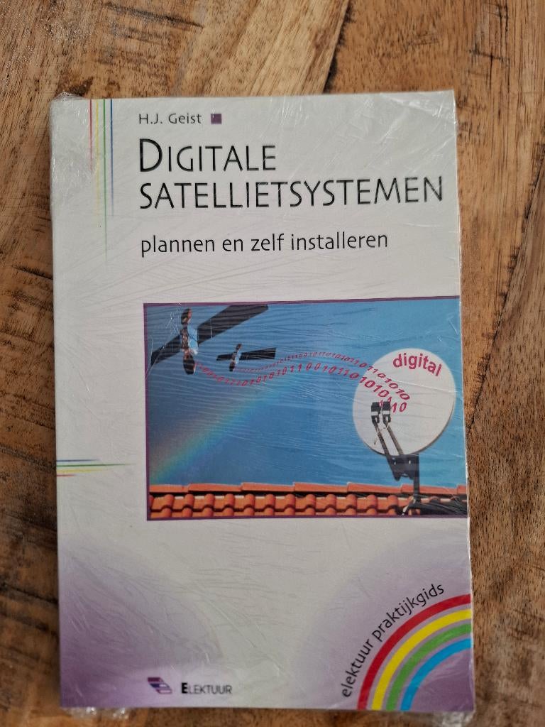 Boek Digitale satelietsystemen van Elektuur, Ophalen, Elektrotechniek, Zo goed als nieuw, H.J. Geist