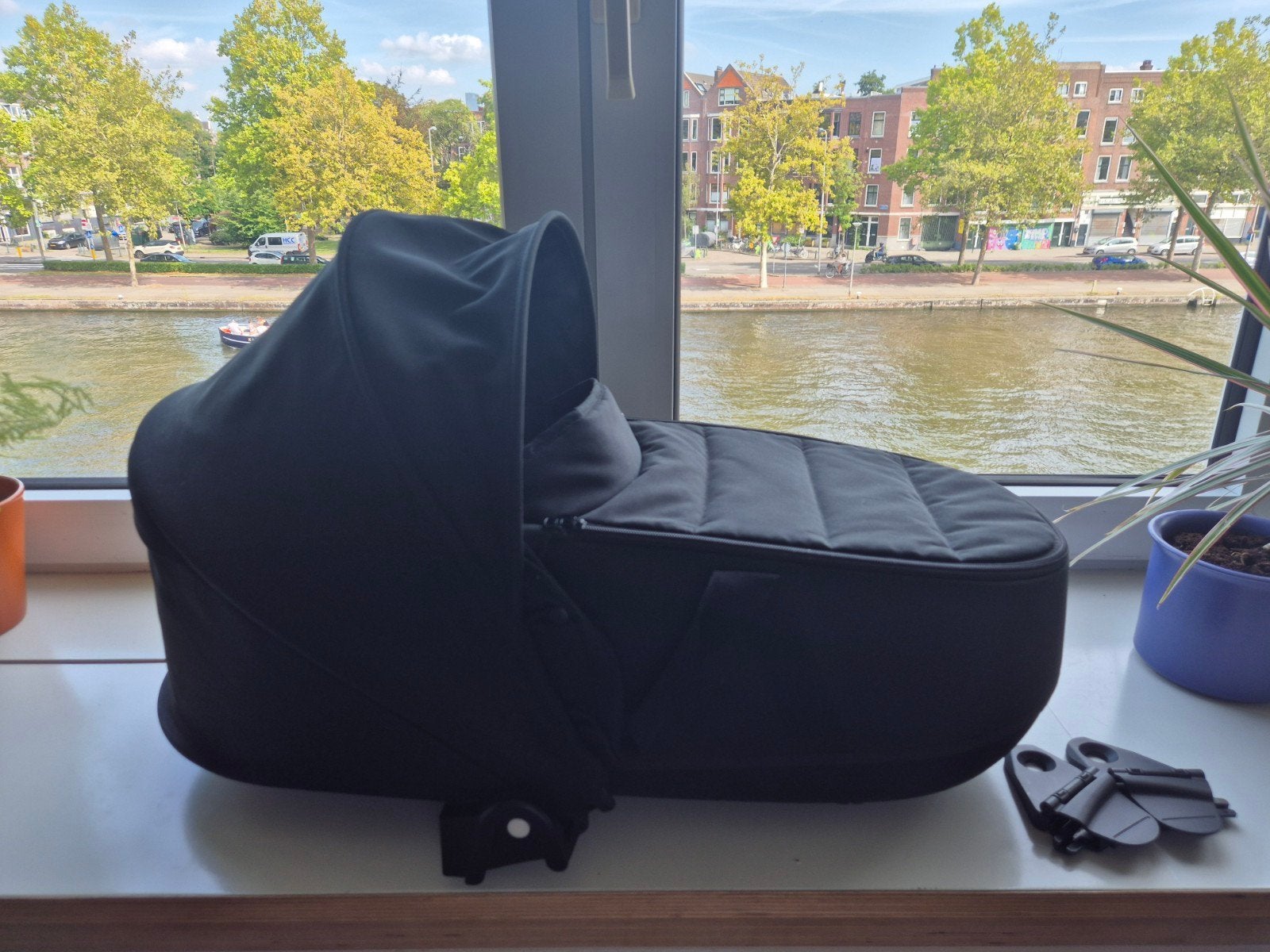 YOYO Babyzen reiswieg met adapters en regenhoes - Zwart, Ophalen, Zo goed als nieuw, Wieg