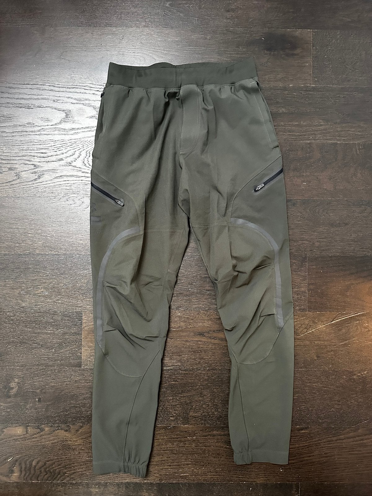 Under Armour Unstoppable cargo joggingsbroek trainingsbroek, Fitness, Maat 48/50 (M), Ophalen of Verzenden, Zo goed als nieuw
