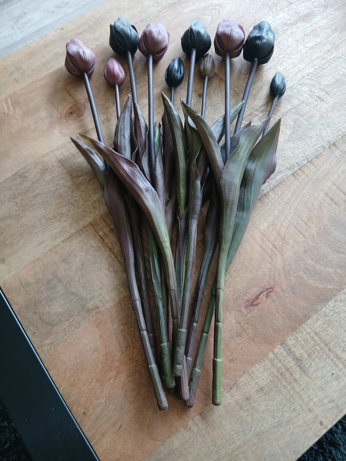Tulpen en ijzeren lepels, Ophalen, Gebruikt, Boeket, Binnen