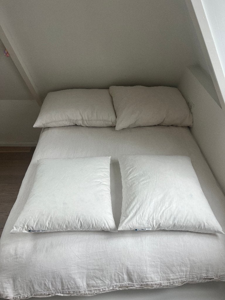 2x IKEA PILSPINNARE-kussens (60x70 cm), Ophalen, Wit, IKEA, Hoofdkussen