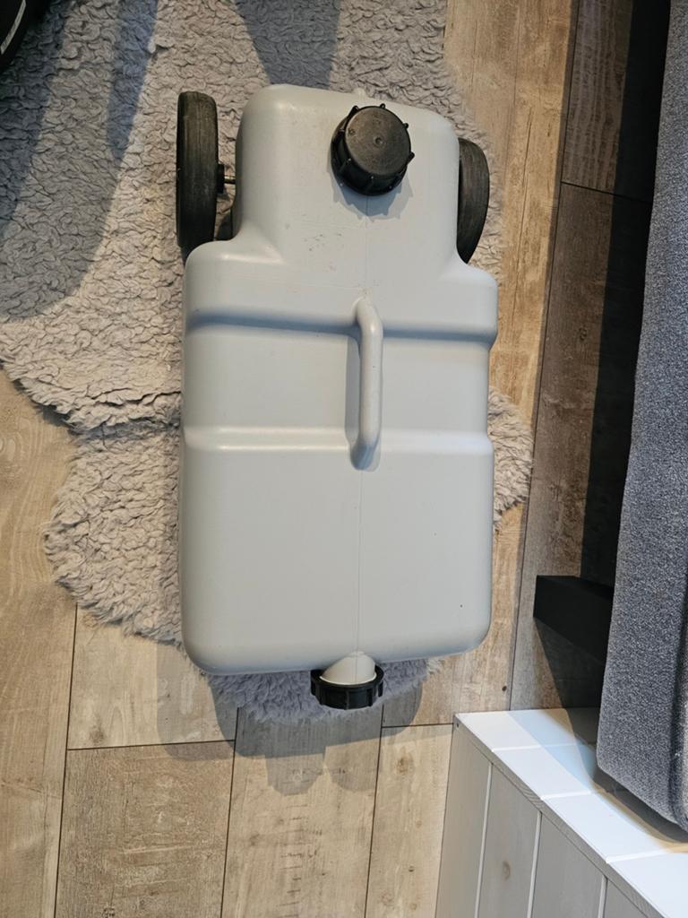 Hobby orginele vuilwater tank zgan, Caravans en Kamperen, Kampeeraccessoires, Ophalen of Verzenden, Zo goed als nieuw