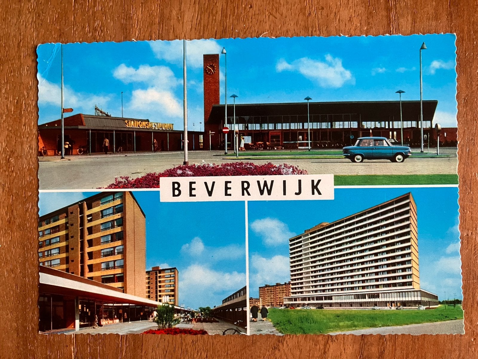 Beverwijk - Station en Stationsrestaurant 1971, Ophalen of Verzenden, 1960 tot 1980, Gelopen, Noord-Holland