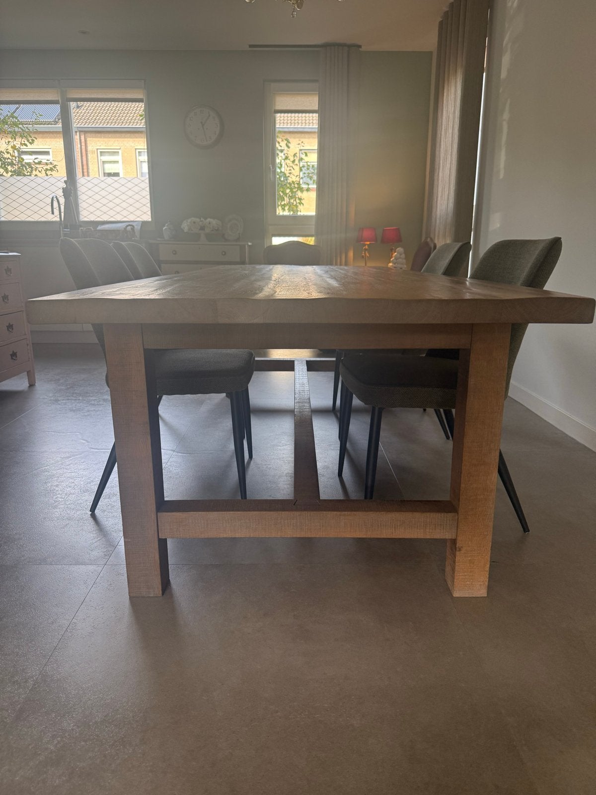 Houten eettafel (2.60x1.00) met 4 fluwelen stoelen, Gebruikt, 100 tot 150 cm, 200 cm of meer, Ophalen of Verzenden