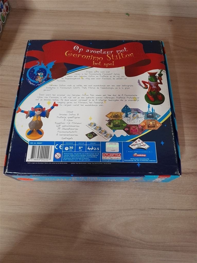 geronimo stilton het spel - s4962, Hobby en Vrije tijd, Gezelschapsspellen | Bordspellen, Verzenden, Zo goed als nieuw