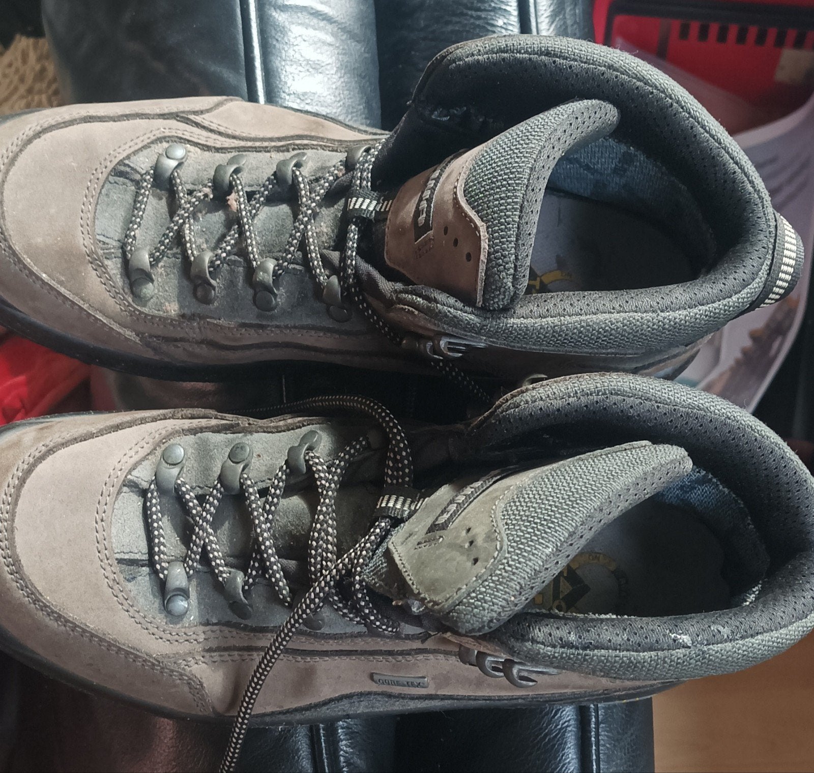 Lowa Gore-Tex Wandelschoenen - Maat 40, Ophalen, Zo goed als nieuw, Schoenen