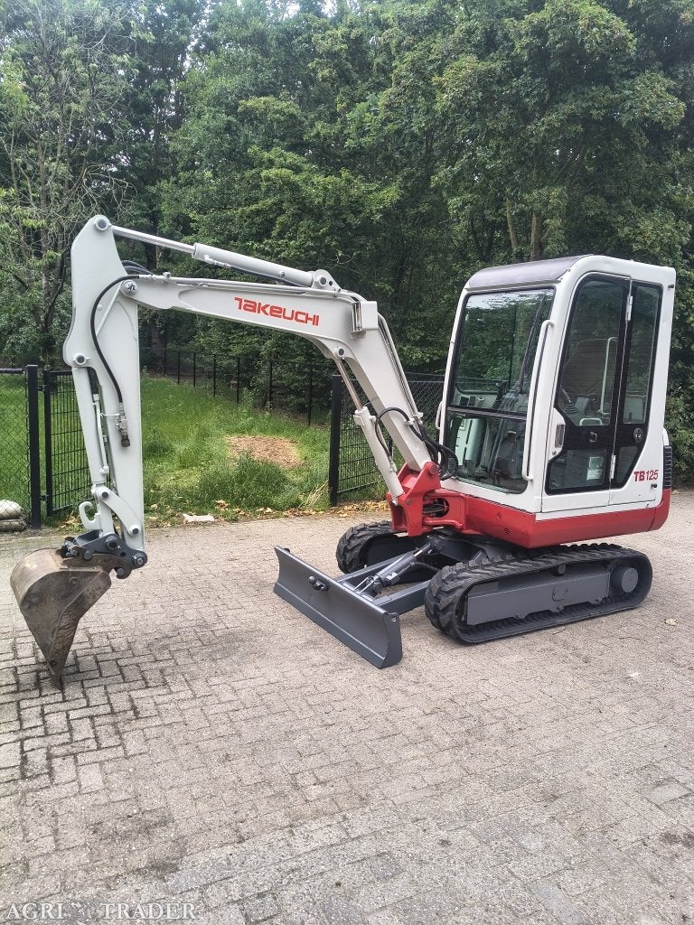 Takeuchi tb 125 2008 minigraver nieuw rijwerk, -, Niet opgegeven, Ophalen of Verzenden, Niet opgegeven