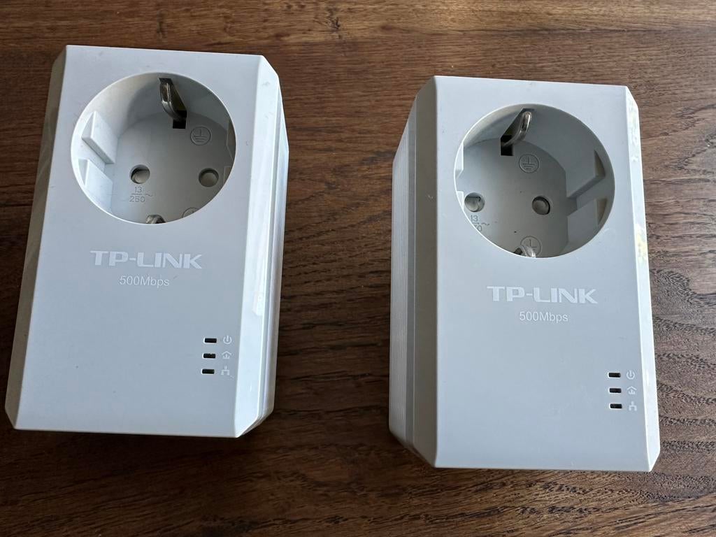 TP-LINK  adapters 2x, Ophalen of Verzenden, Zo goed als nieuw