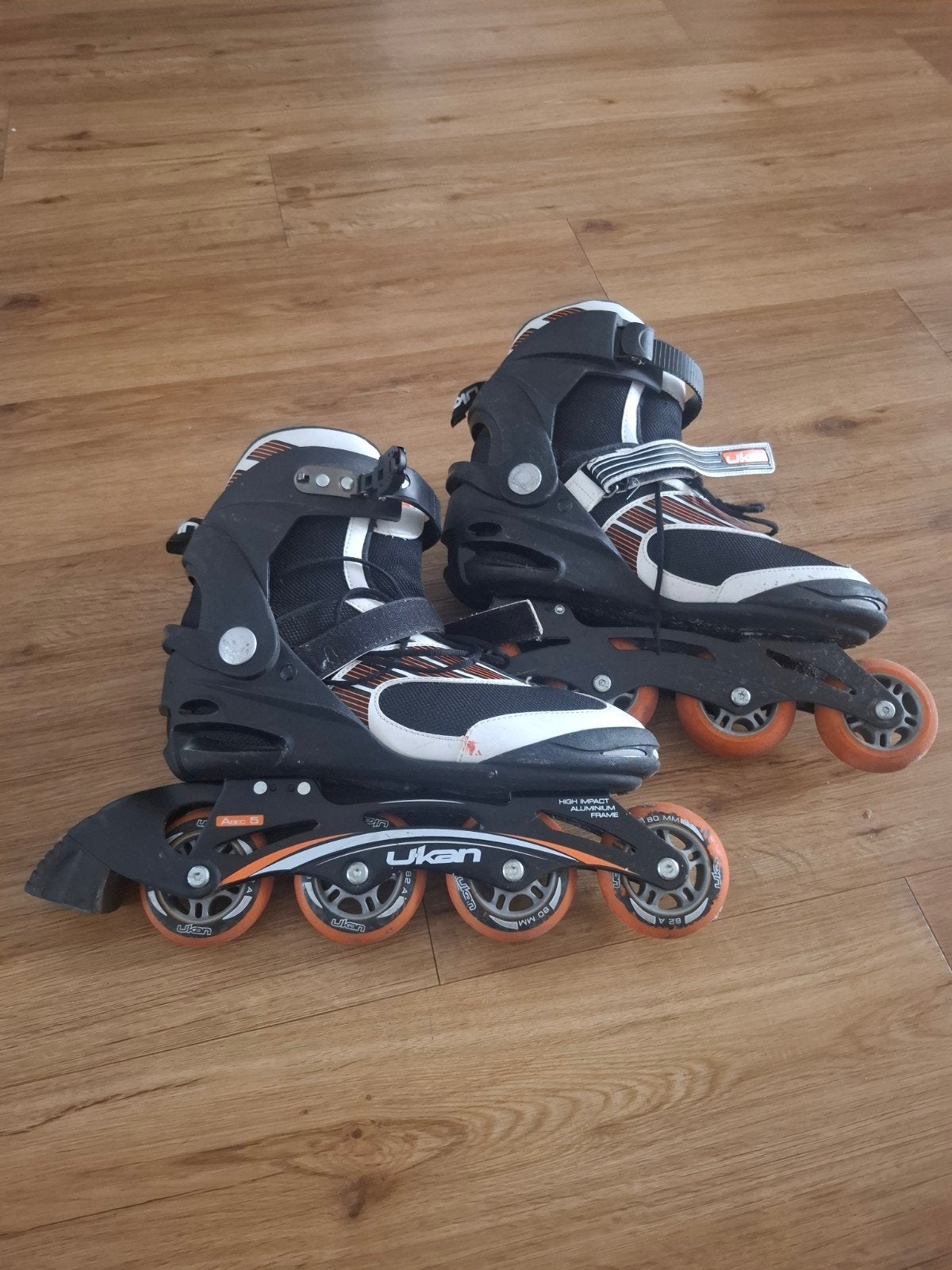 Ukan Inline Skates - Maat 44-44 - Zwart/Oranje, Ophalen, Gebruikt, Inline skates 4 wielen, Overige merken