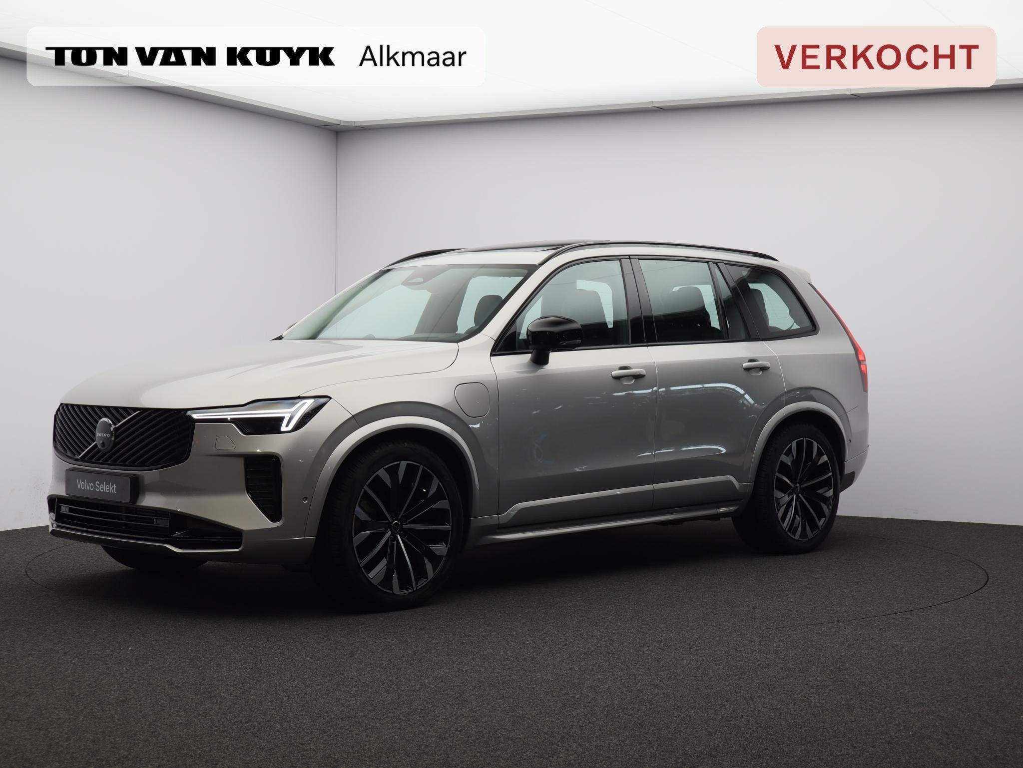 Volvo XC90 T8 AWD Plug-in hybrid Ultra Dark / Trekhaak / B&W, Gebruikt, 4 cilinders, Vierwielaandrijving, Hybride Elektrisch/Benzine