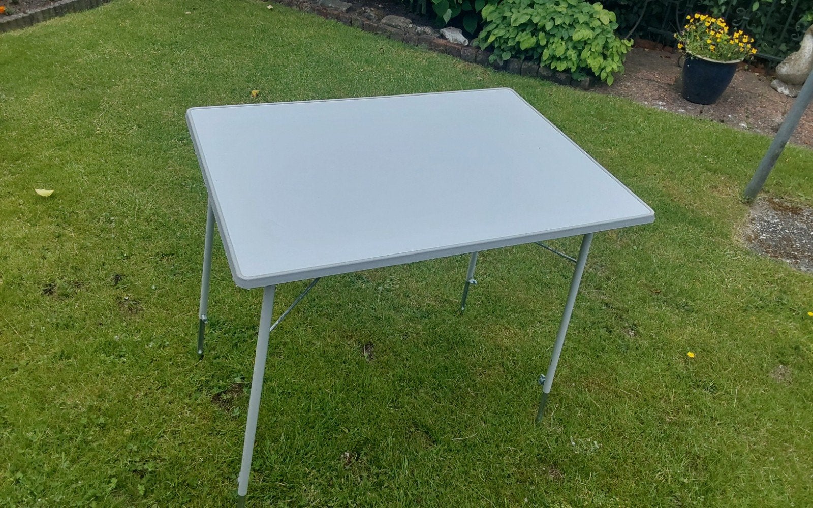 Inklapbare kampeer tafel 80x60, Caravans en Kamperen, Ophalen, Gebruikt, Campingtafel