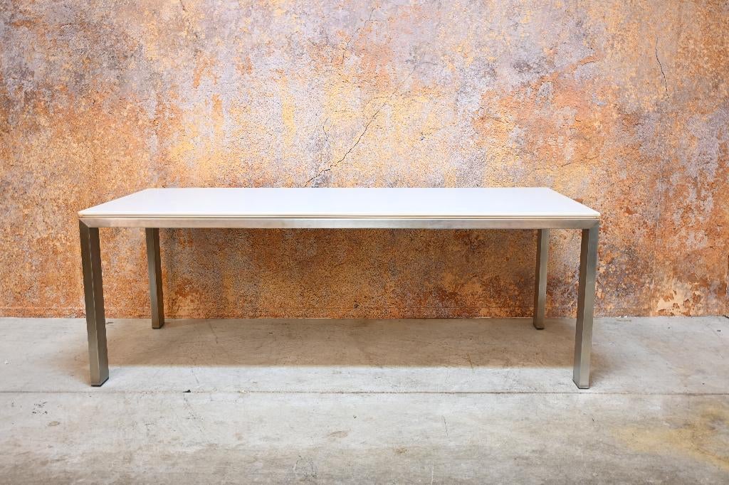 AlsNIEUW witte Arco Graphic designtafel + evt stoelen, 200 cm of meer, Zo goed als nieuw, Vijf personen of meer, Rechthoekig