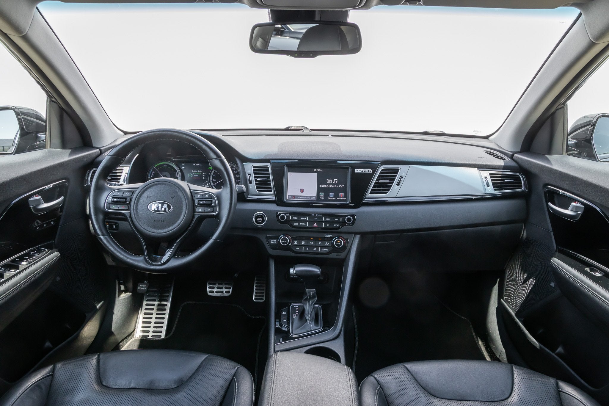 Kia Niro 1.6 GDi PHEV businessline Elektrische stoelen | led, Auto's, Kia, 77 km/l, Gebruikt, Euro 6, Bedrijf