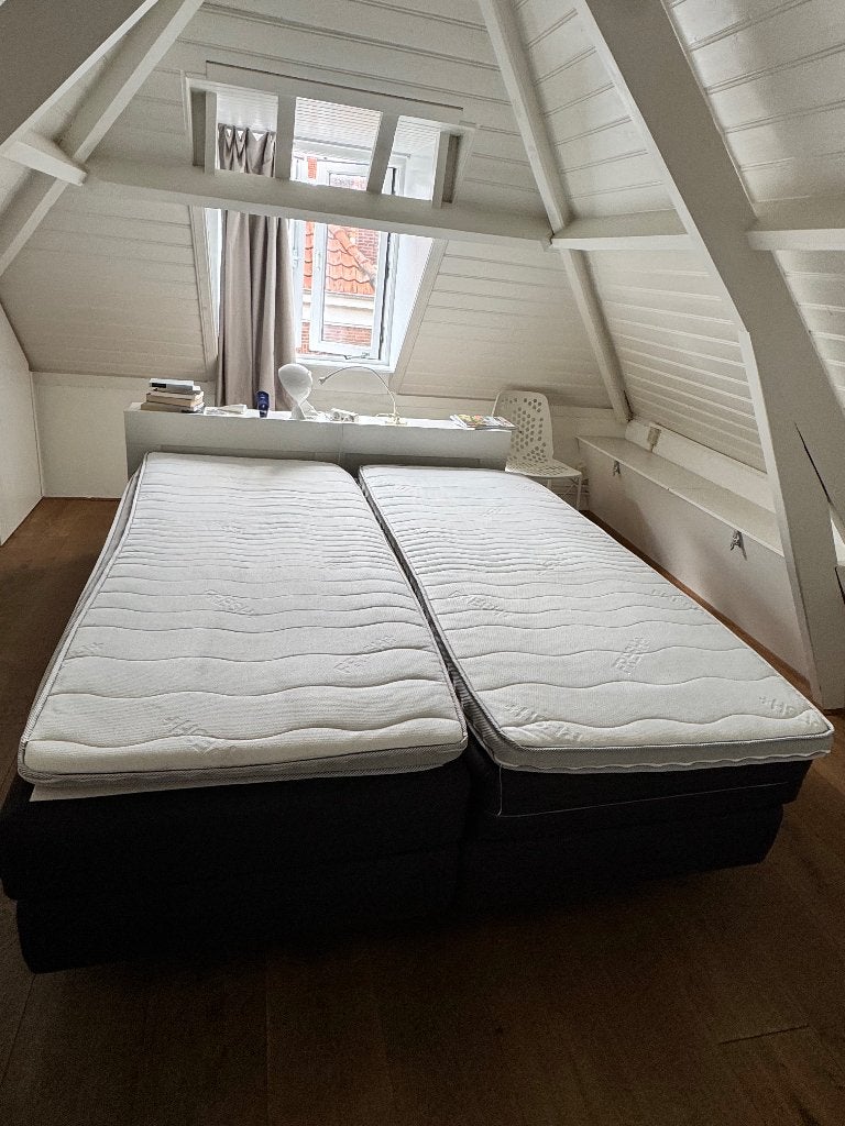 Boxspring Bed 180 x 220 elektrisch, Huis en Inrichting, Ophalen, Gebruikt, Blauw, Tweepersoons