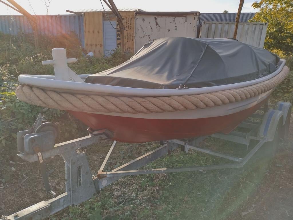 Leuke ijzeren sloep, Watersport en Boten, Ophalen, Trailer