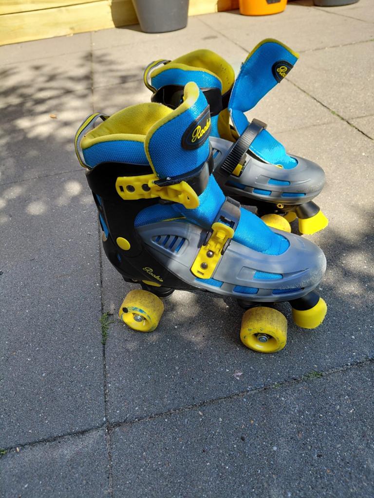Verstelbare rolschaatsen aangeboden, Ophalen of Verzenden, Verstelbaar, Gebruikt, Kinderen