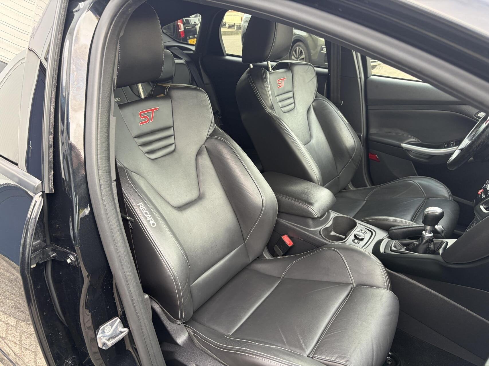 Ford Focus 2.0 EcoBoost ST-3 origineel met Recaro stoelen, Euro 5, Gebruikt, 4 cilinders, Met garantie (alle)