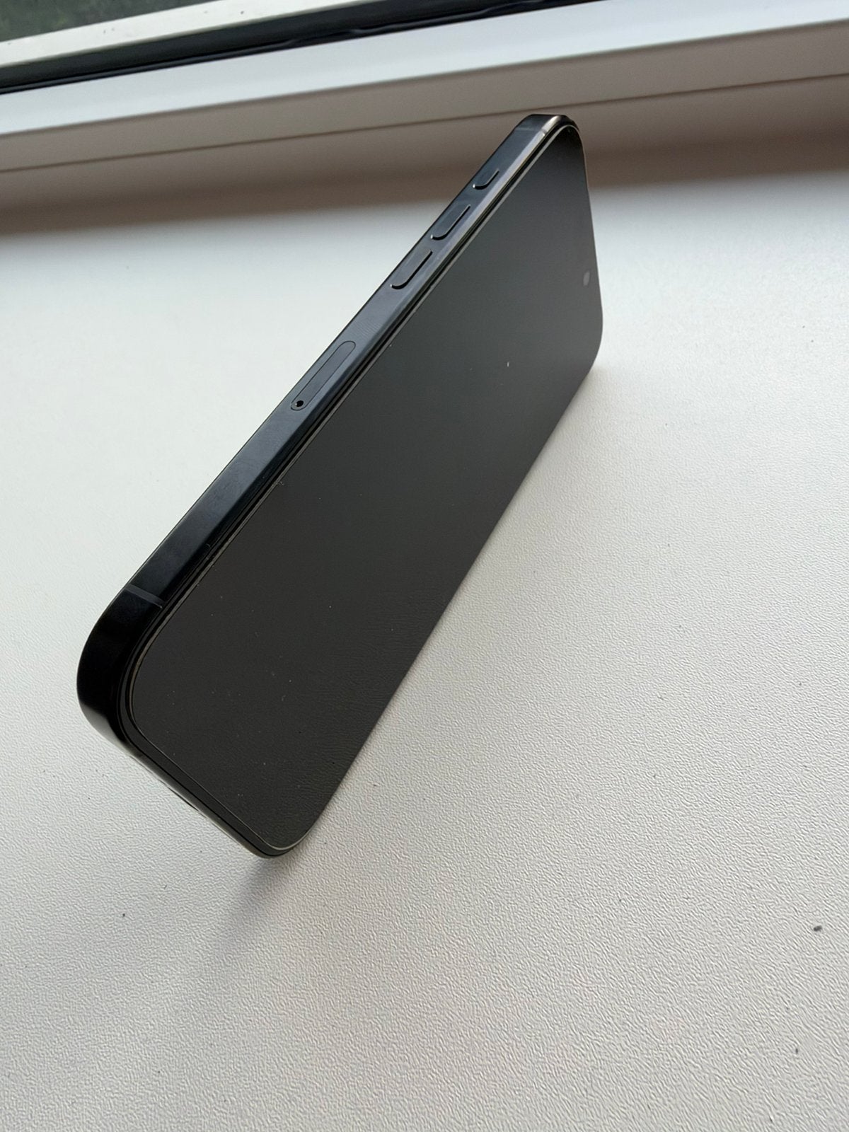 Foto 3 van Iphone 16 pro 256