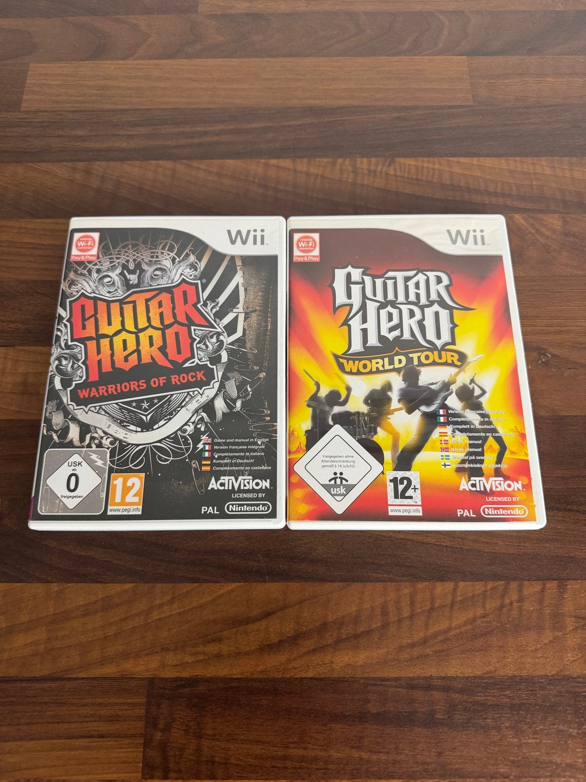 Guitar Hero World Tour & Guitar Hero Warriors of Rock - Wii, Spelcomputers en Games, Games | Nintendo Wii, Muziek, Gebruikt, Eén computer