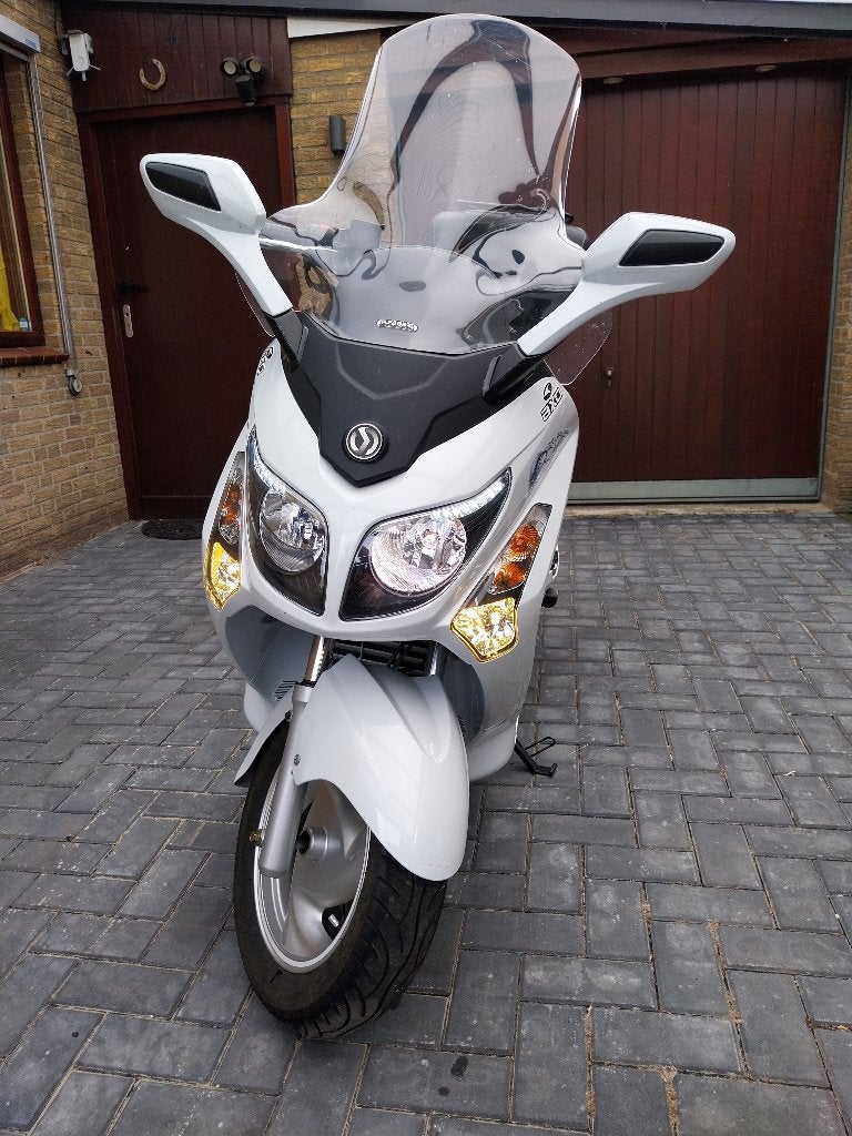 SYM GTS 300i EVO motorscooter, Scooter, Sportuitlaat, 300 cc, SYM