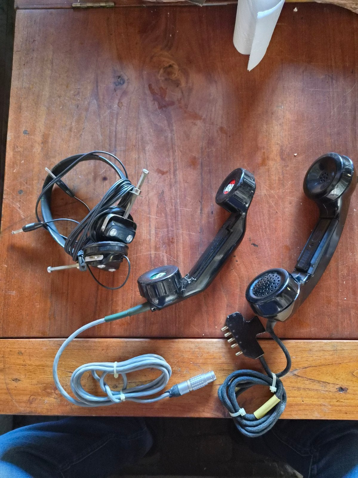 Militaire koptelefoon en telefoon hoorns., Ophalen of Verzenden, Landmacht, Nederland