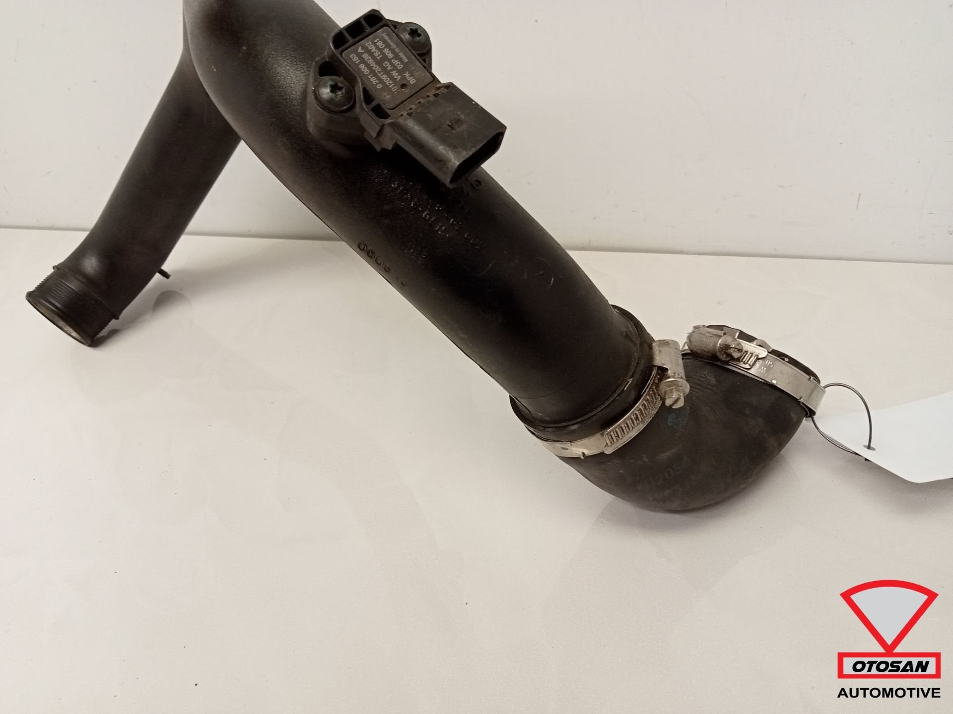 VW Polo 6R Seat Skoda Intercoolerbuis 6R0145762J, Gebruikt, Volkswagen, Volkswagen AG, Berliner Ring 2
38440  Wolfsburg, DE